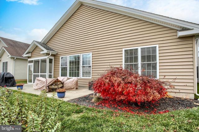 75 PRESIDENTS DRIVE, Mechanicsburg, PA 17050