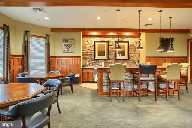 75 PRESIDENTS DRIVE, Mechanicsburg, PA 17050