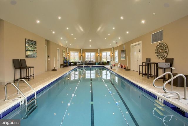 75 PRESIDENTS DRIVE, Mechanicsburg, PA 17050