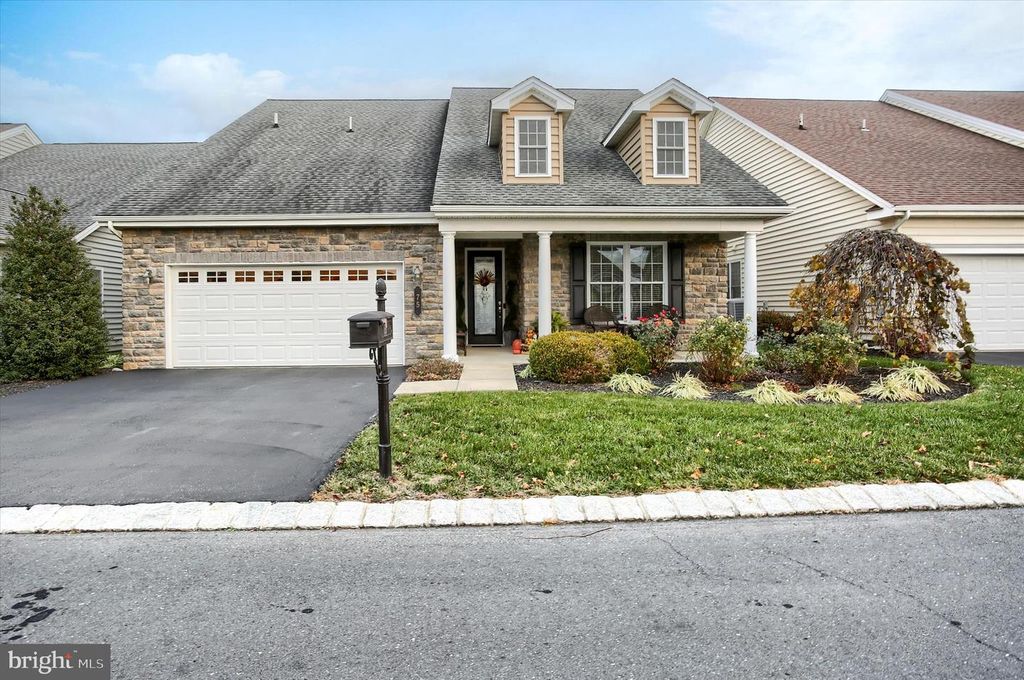 75 PRESIDENTS DRIVE, Mechanicsburg, PA 17050