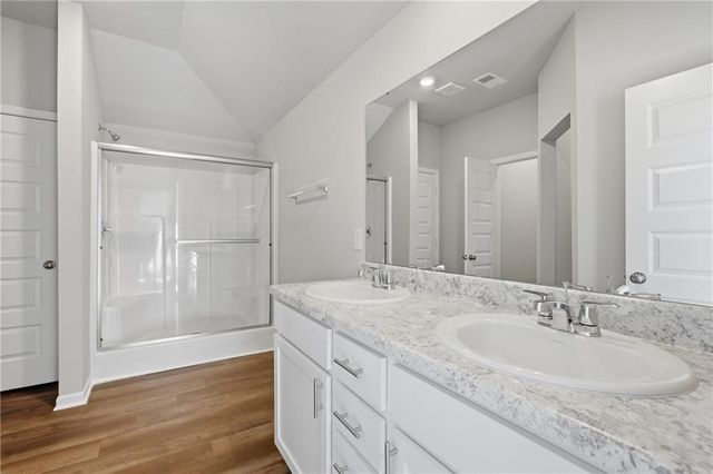 628 W Bluebird Street, Gardner, KS 66030