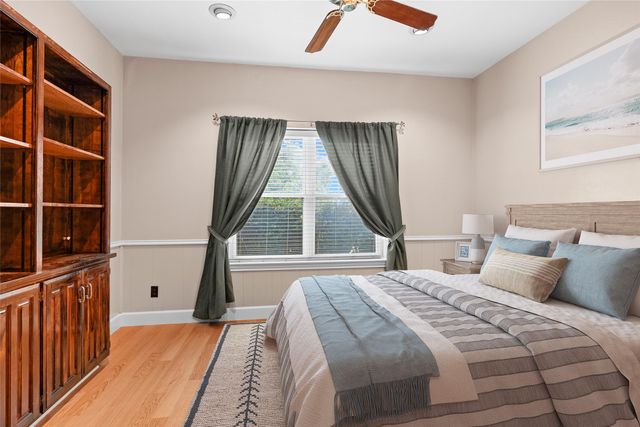 6512 Shorewood Drive, Arlington, TX 76016