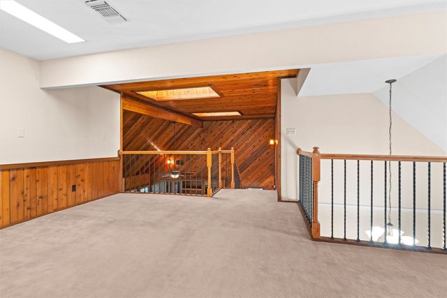 6512 Shorewood Drive, Arlington, TX 76016