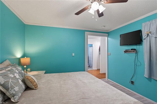 12 Warren DR, Portsmouth, VA 23701