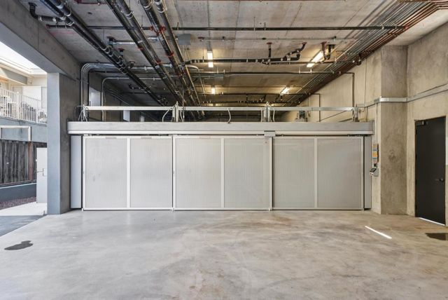 1433 Floribunda Avenue 8, Burlingame, CA 94010