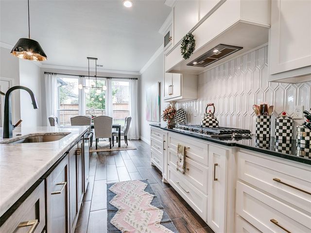 2524 Amante Court, Edmond, OK 73034
