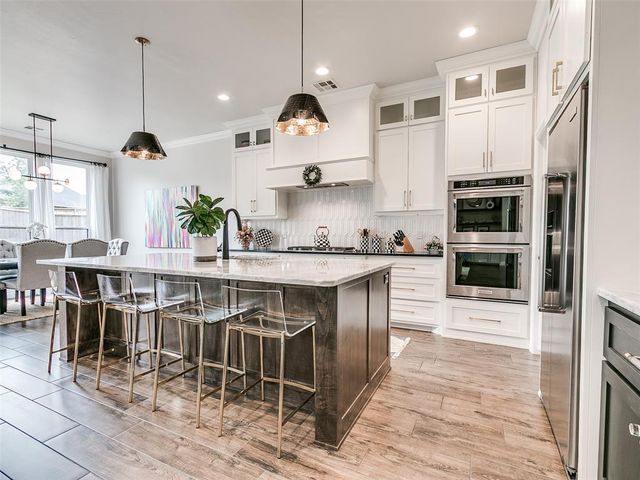 2524 Amante Court, Edmond, OK 73034
