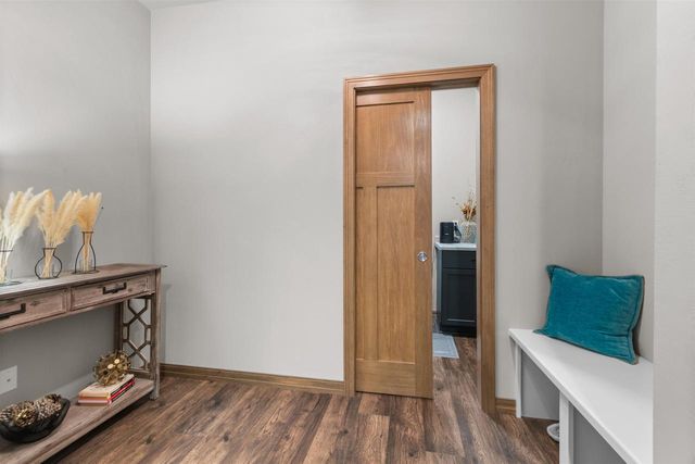 4647 N CHERRYVALE AVENUE, Appleton, WI 54913