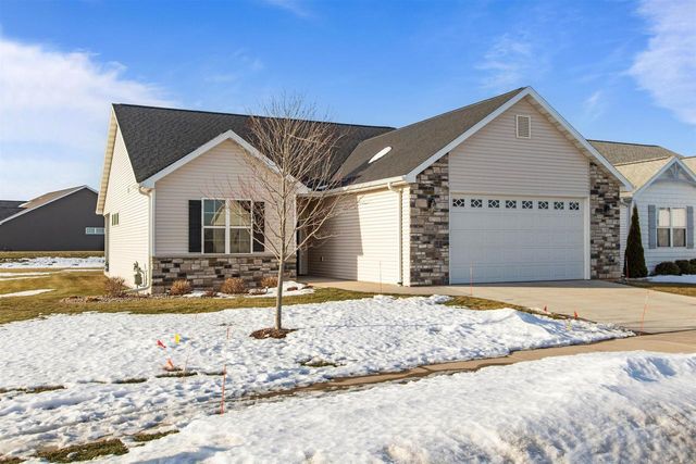 4647 N CHERRYVALE AVENUE, Appleton, WI 54913