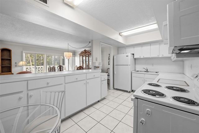 2401 BAYSHORE BOULEVARD 310, Tampa, FL 33629