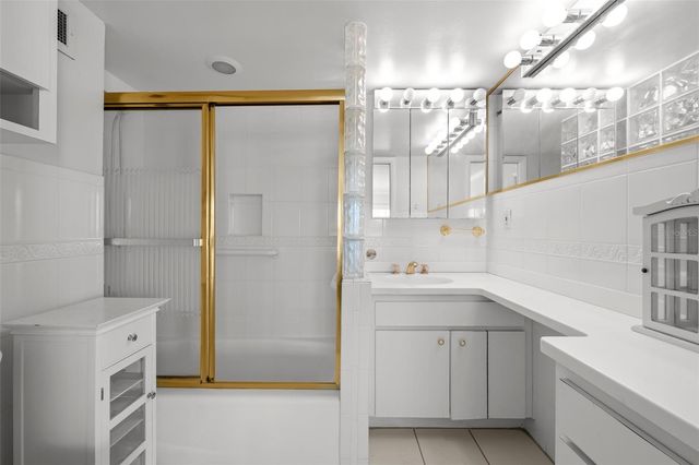 2401 BAYSHORE BOULEVARD 310, Tampa, FL 33629