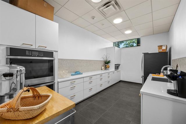 2401 BAYSHORE BOULEVARD 310, Tampa, FL 33629