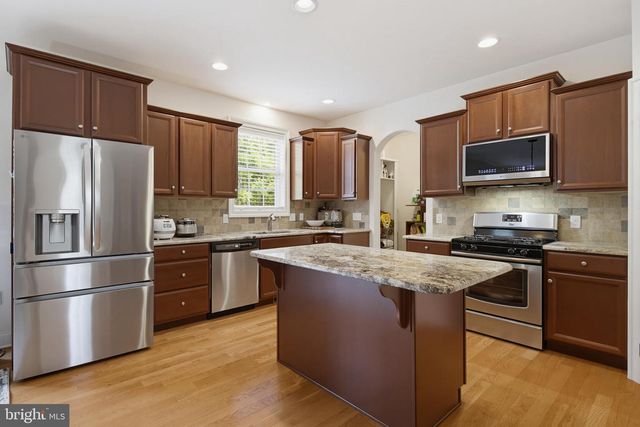 171 PINE CREEK DRIVE, Carlisle, PA 17013
