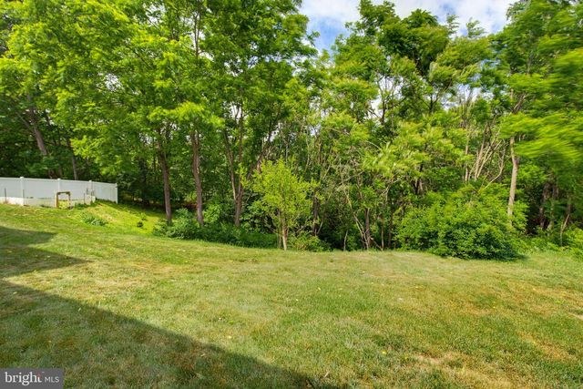 171 PINE CREEK DRIVE, Carlisle, PA 17013