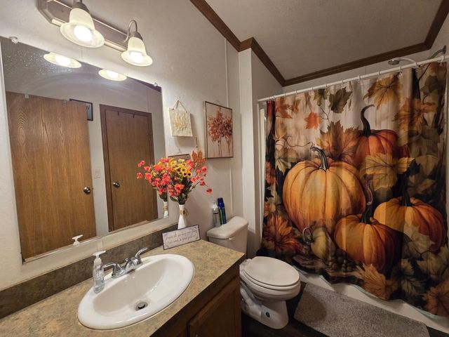 14010 10th Street SE, Raymond, MN 56282