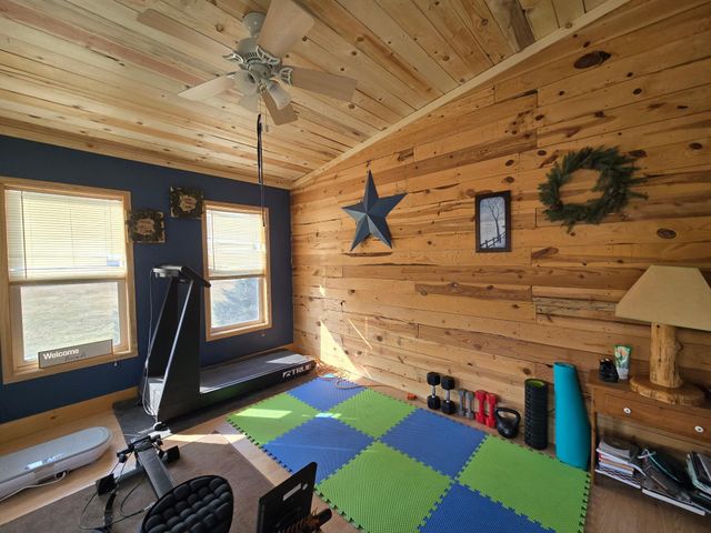 14010 10th Street SE, Raymond, MN 56282