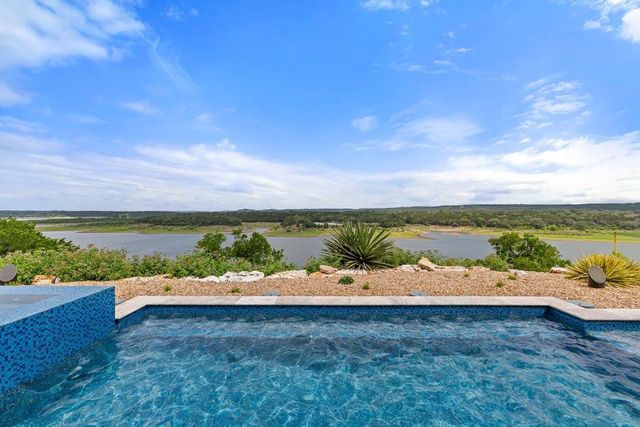2923 Cliff PT, Spicewood, TX 78669