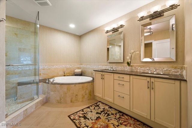 9115 Strada PL 5512, Naples, FL 34108