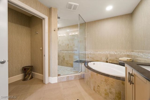 9115 Strada PL 5512, Naples, FL 34108