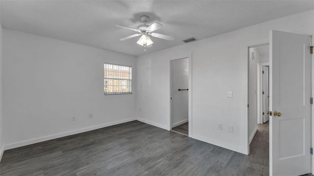 1920 E EDGEWOOD DRIVE M2, Lakeland, FL 33803