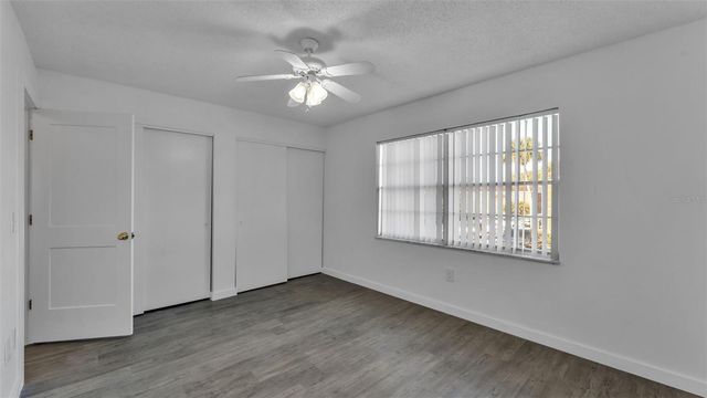 1920 E EDGEWOOD DRIVE M2, Lakeland, FL 33803