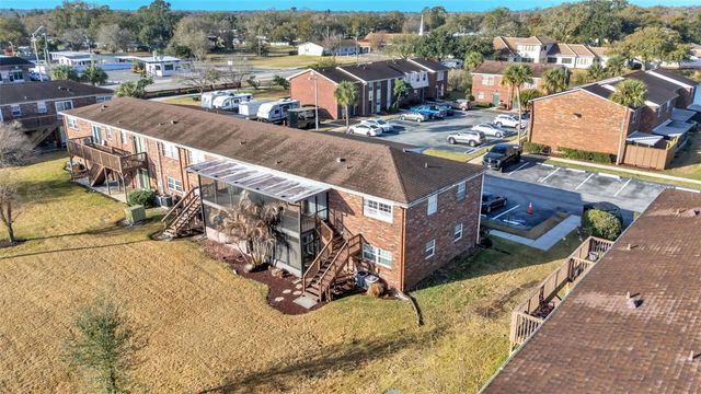 1920 E EDGEWOOD DRIVE M2, Lakeland, FL 33803