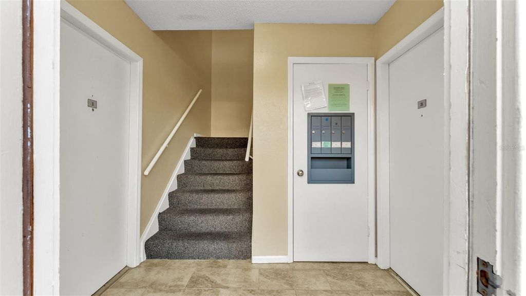 Image 12 of property listing at 1920 E EDGEWOOD DRIVE M2, Lakeland, FL 33803