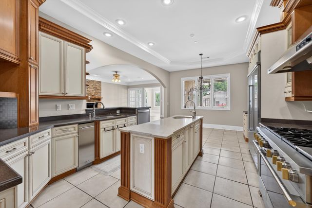 2620 PREAKNESS PL, Eads, TN 38028