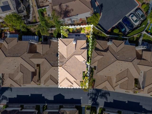 1831 Monserrat Way, Vista, CA 92081