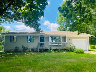 11229 W Snows Lake Road, Eureka Twp, MI 48838