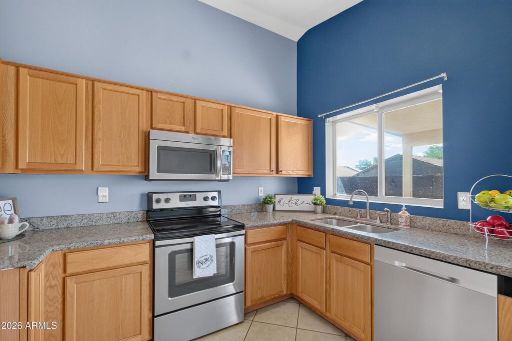 14919 W ACAPULCO Lane, Surprise, AZ 85379 — photo 5