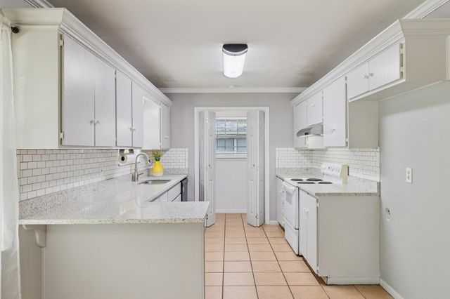 110 Jones ST, Bastrop, TX 78602