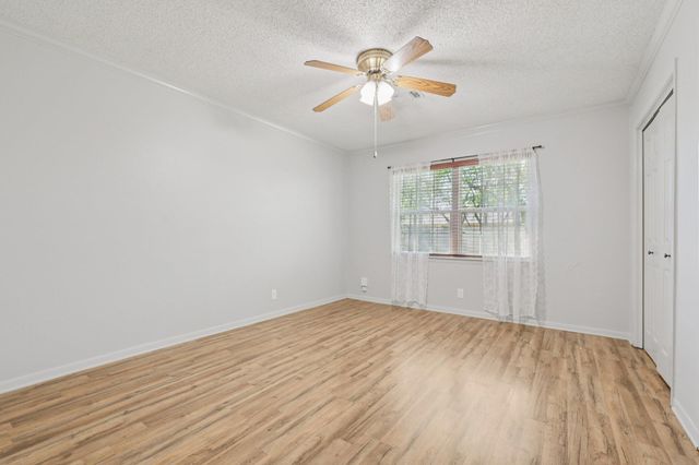 110 Jones ST, Bastrop, TX 78602