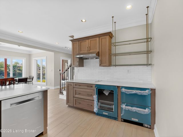 11732 Paramont Way, Prospect, KY 40059