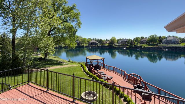 11732 Paramont Way, Prospect, KY 40059