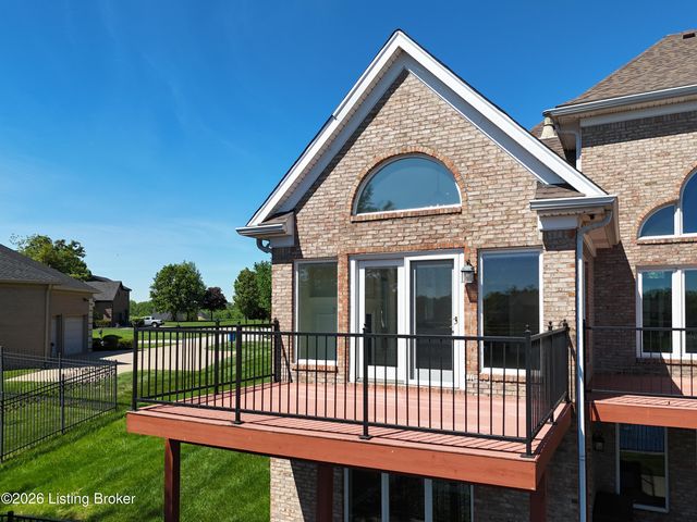 11732 Paramont Way, Prospect, KY 40059