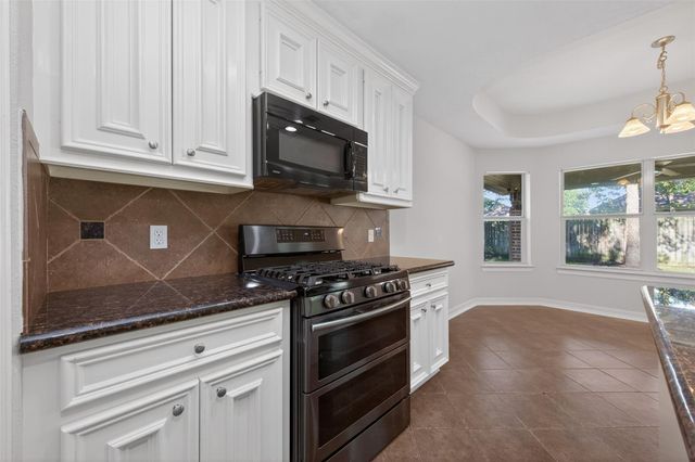 3327 Willowbend Road, Montgomery, TX 77356