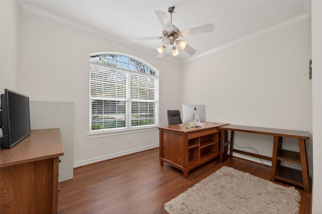 3327 Willowbend Road, Montgomery, TX 77356