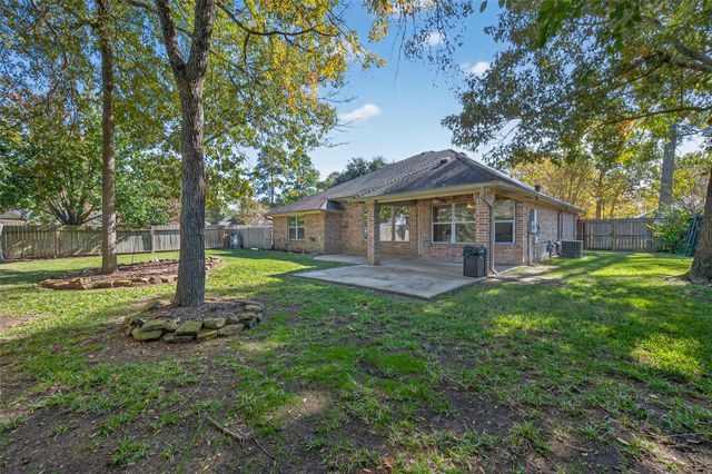 3327 Willowbend Road, Montgomery, TX 77356
