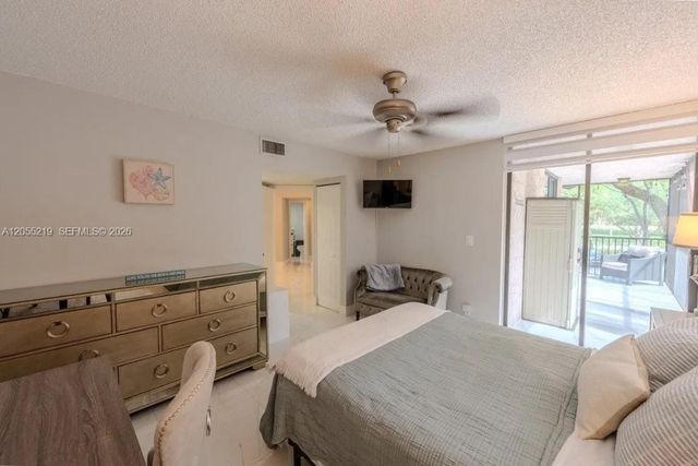 10451 W Broward Blvd 201, Plantation, FL 33324