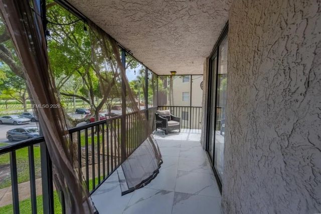 10451 W Broward Blvd 201, Plantation, FL 33324