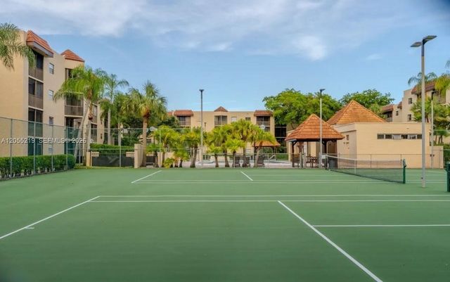 10451 W Broward Blvd 201, Plantation, FL 33324