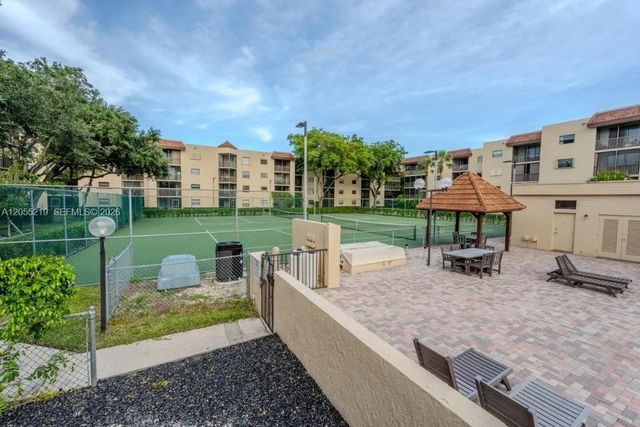 10451 W Broward Blvd 201, Plantation, FL 33324