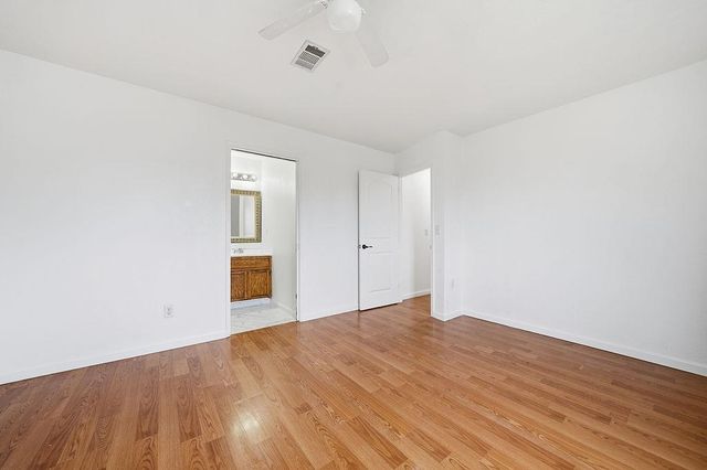 104 Wildflower Dr, Galt, CA 95632