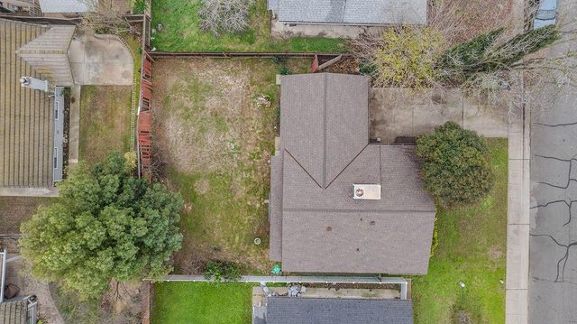 104 Wildflower Dr, Galt, CA 95632