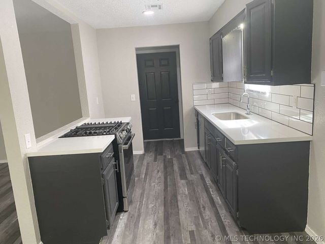 28593 E 139th Street S, Coweta, OK 74429