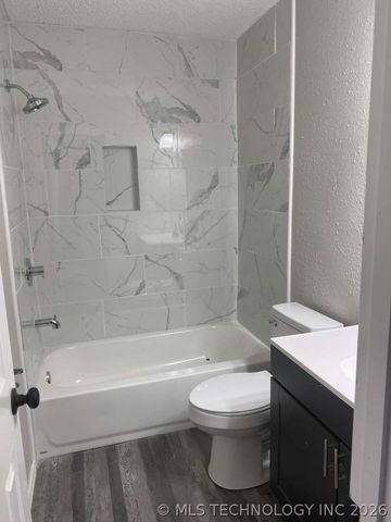 28593 E 139th Street S, Coweta, OK 74429