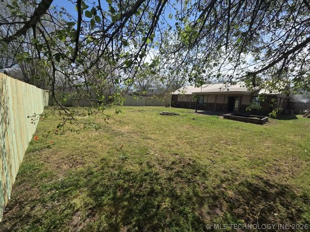 28593 E 139th Street S, Coweta, OK 74429