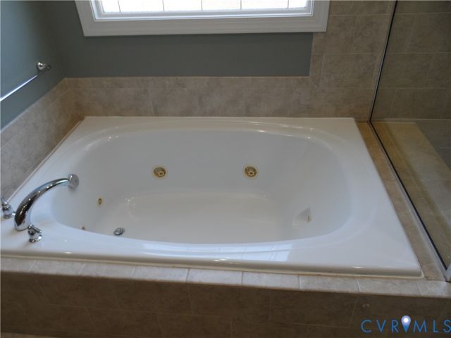 5917 Moriano Ter, Glen Allen, VA 23060