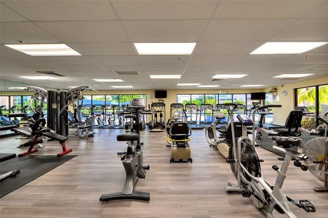 10304 Sunrise Lakes Boulevard 202, Sunrise, FL 33322